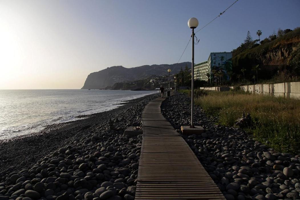 Beach Flat - Apartamento Praia Doca Do Cavacas Funchal  Zewnętrze zdjęcie